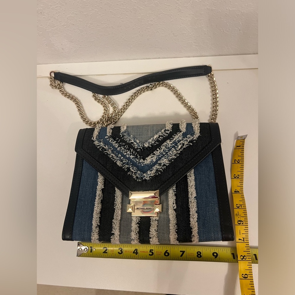 Michael Kors ๐Elegant Blue and White Denim Women's Bag - Picture 11 of 13